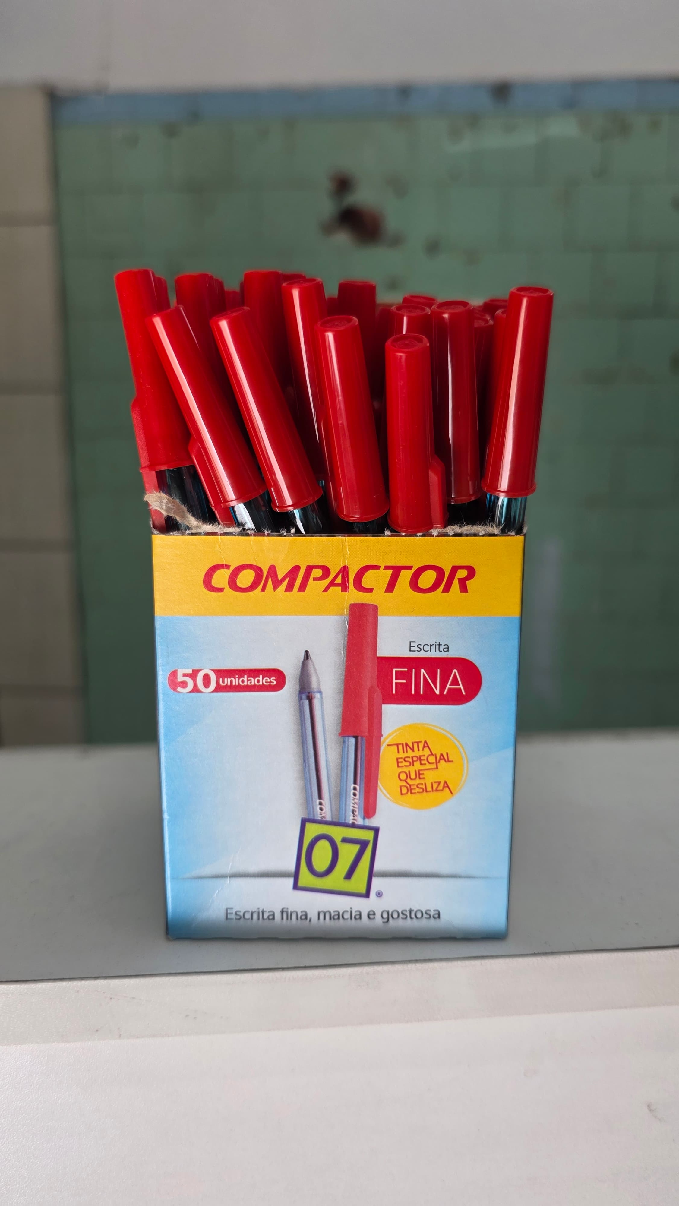 Caneta Vermelha Fina 07 Compactor CX/50