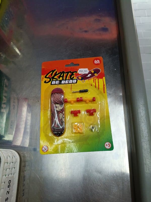 Skate de Dedo com Acessorios Xtreme