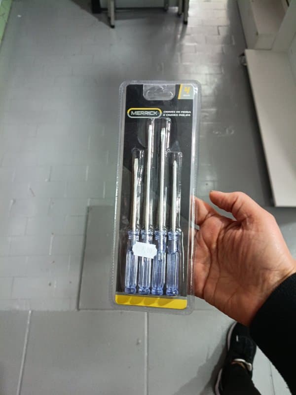 Jogo de Chave Fenda e Philips 4 Pçs Cabo Plastico